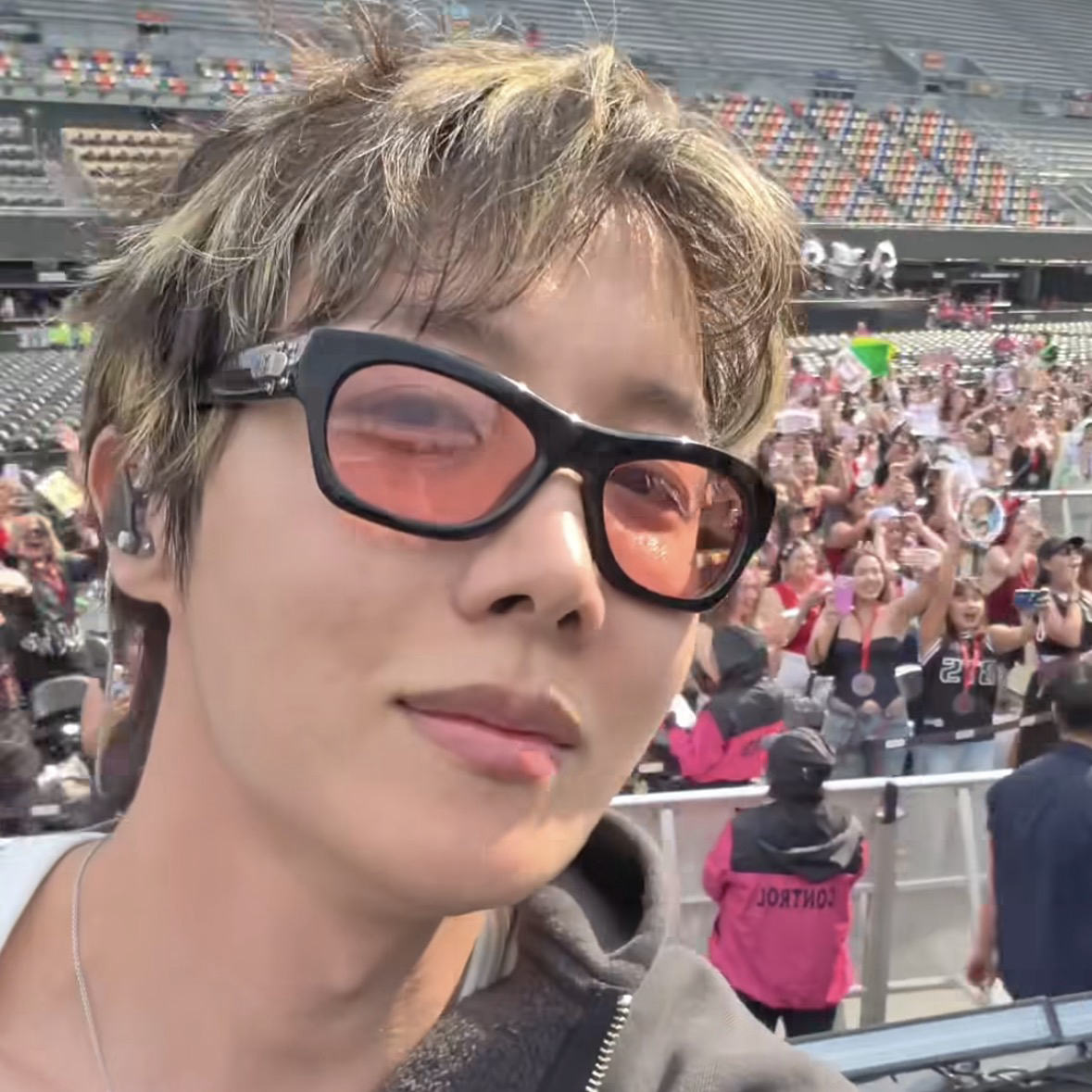 Potret di balik layar j-hope (BTS)