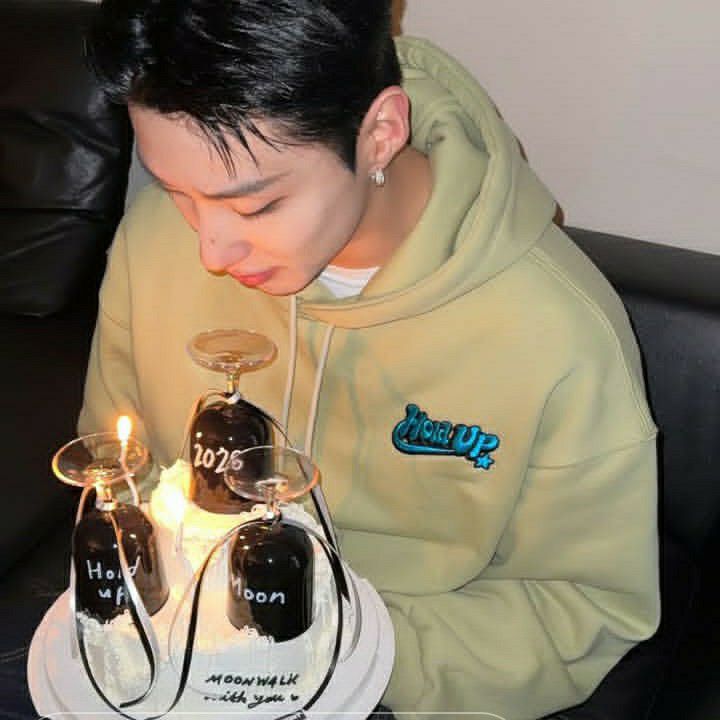 Latest photo of Jongup (B.A.P)