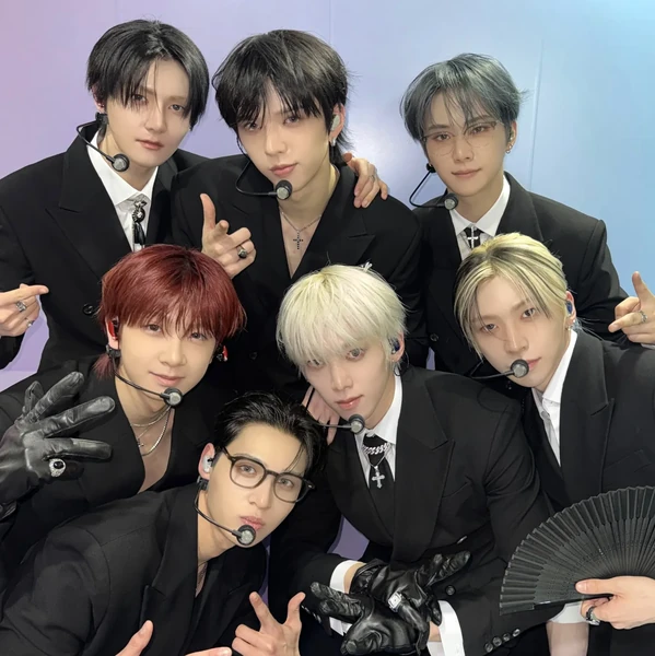 Popular profile picture of AMPERS&ONE loved by fans