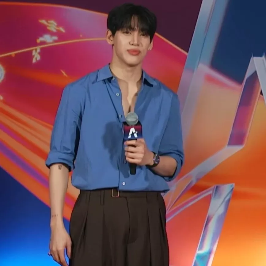 Behind-the-scenes cut of Bambam (GOT7)
