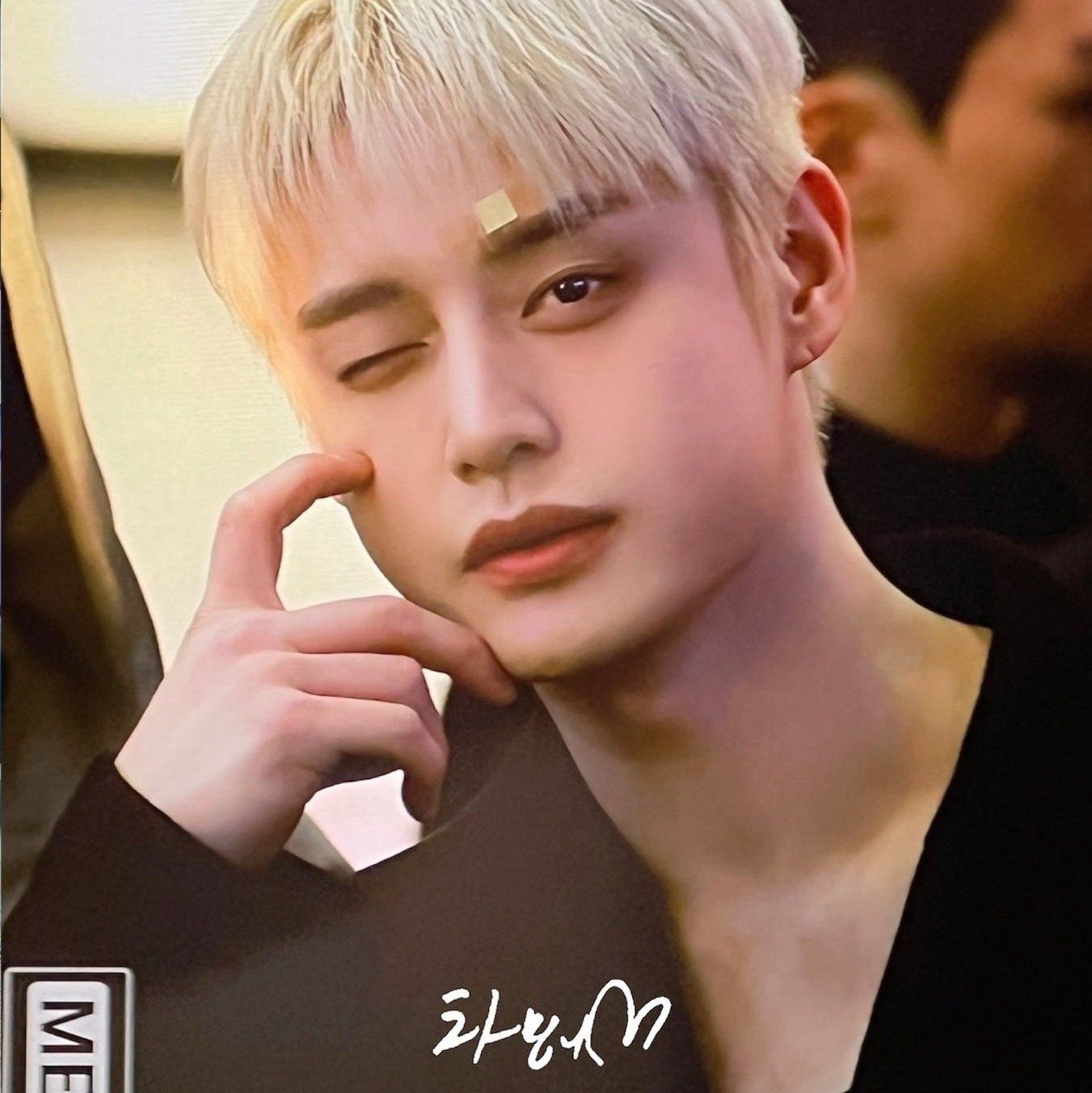 Latest photo of Kim Jiwoong (ZEROBASEONE)