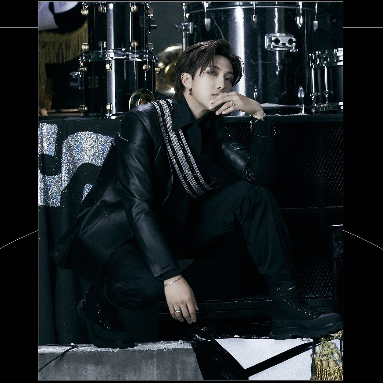 Behind-the-scenes cut of RM (BTS)