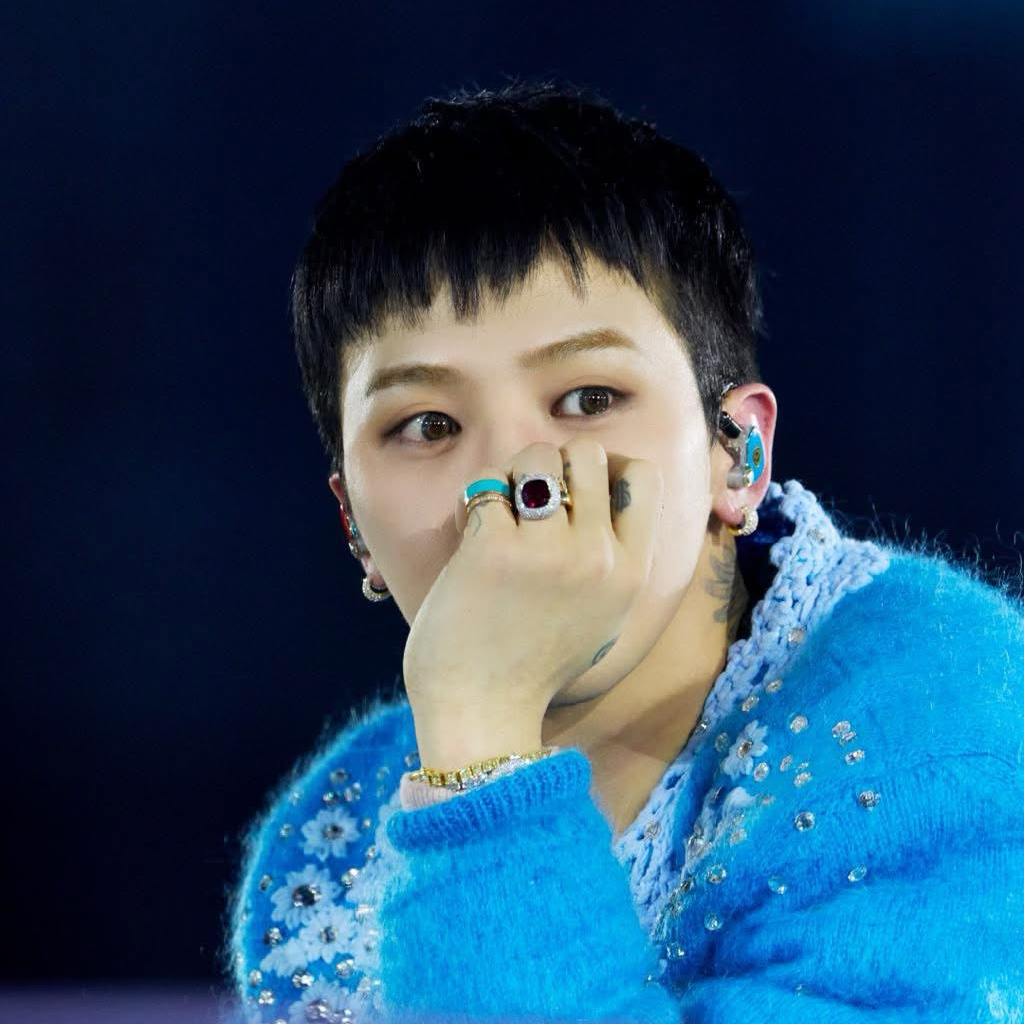 A moment captured by G-DRAGON (BIGBANG)'s fan