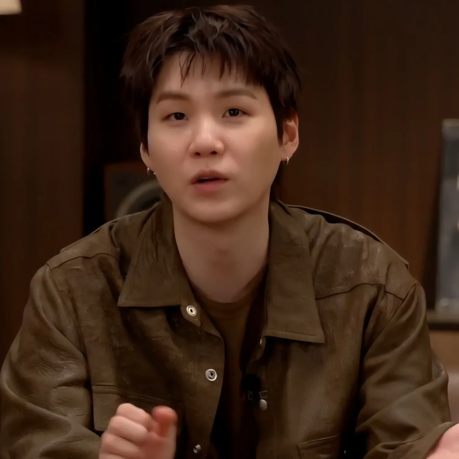 슈가 (방탄소년단)의 최신 사진