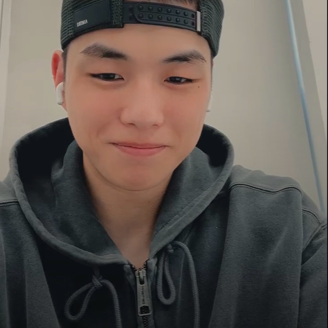 姜丹尼爾的最新照片