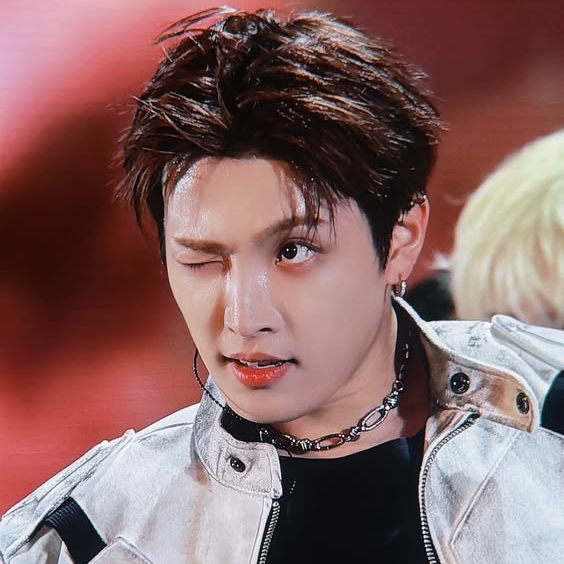 Latest photo of Hongjoong (ATEEZ)