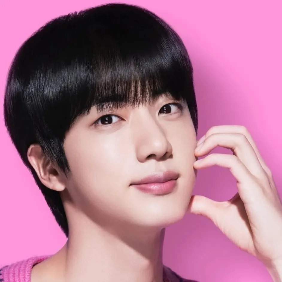 진 (방탄소년단) 최근 활동샷