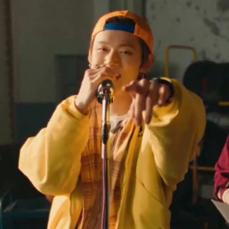 투모로우바이투게더의 비하인드 컷