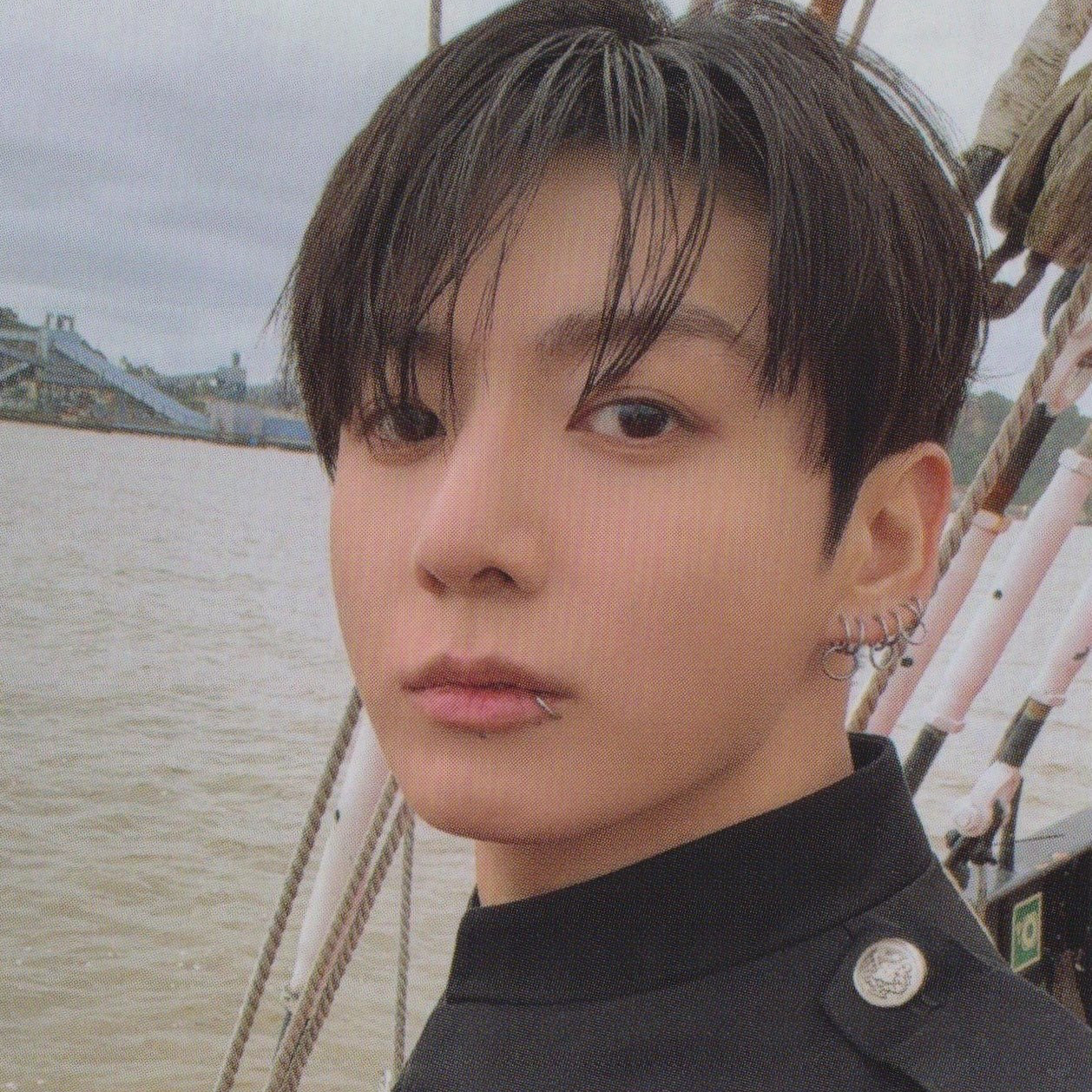 Potret di balik layar Jungkook (BTS)