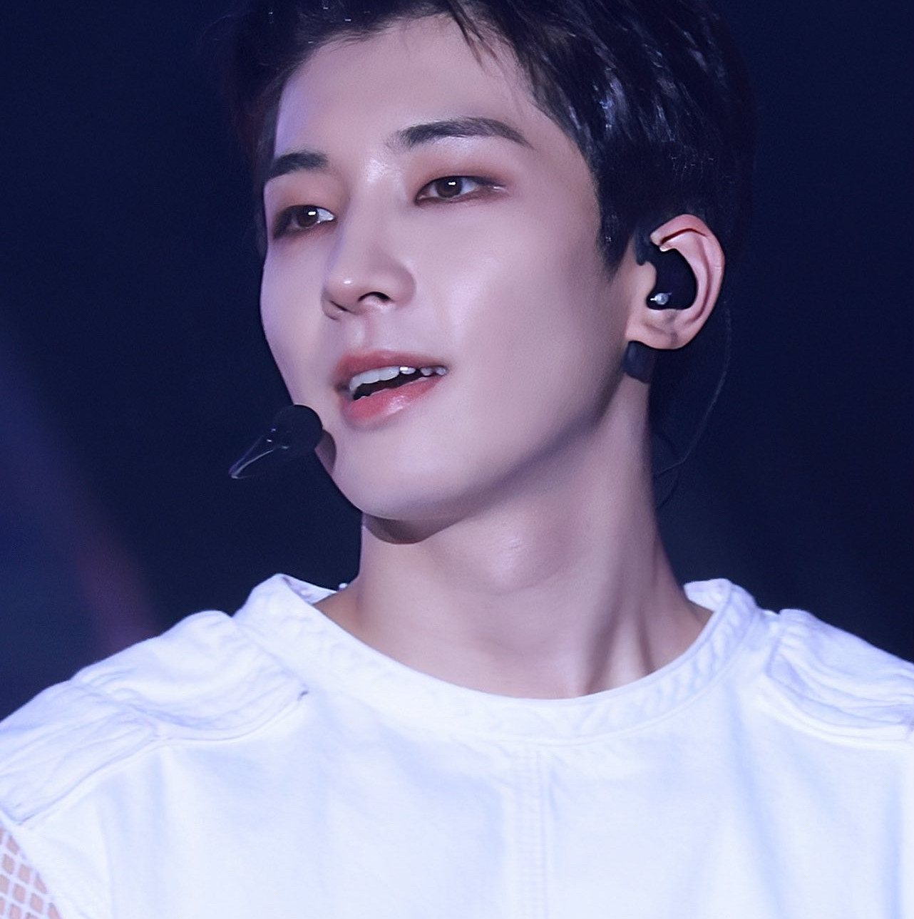 Recent activity shot of Wonwoo (SEVENTEEN)