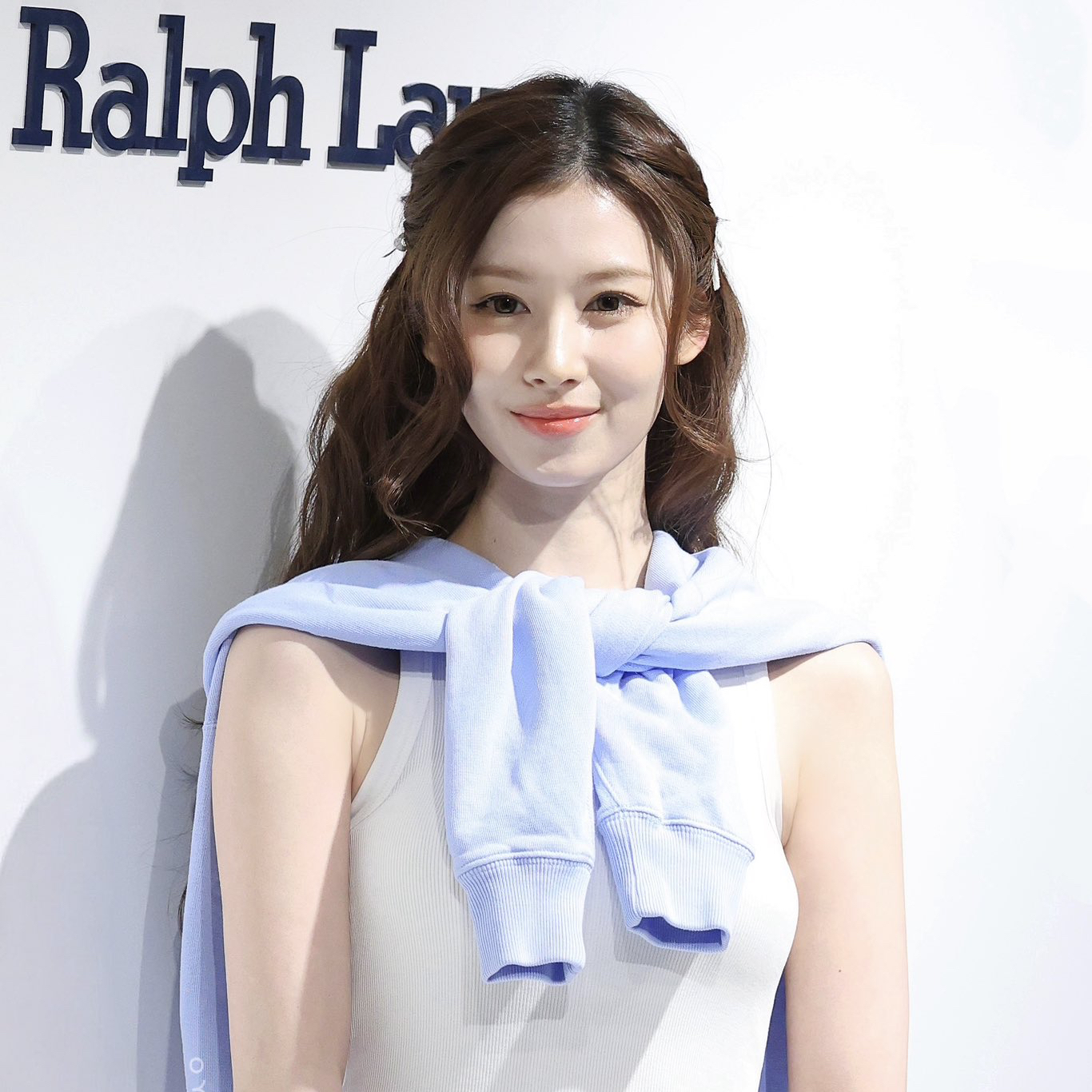 사나 (TWICE) 최근 활동샷