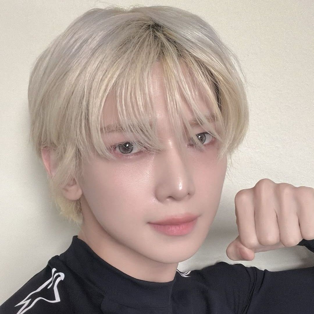 에이티즈의 비하인드 컷