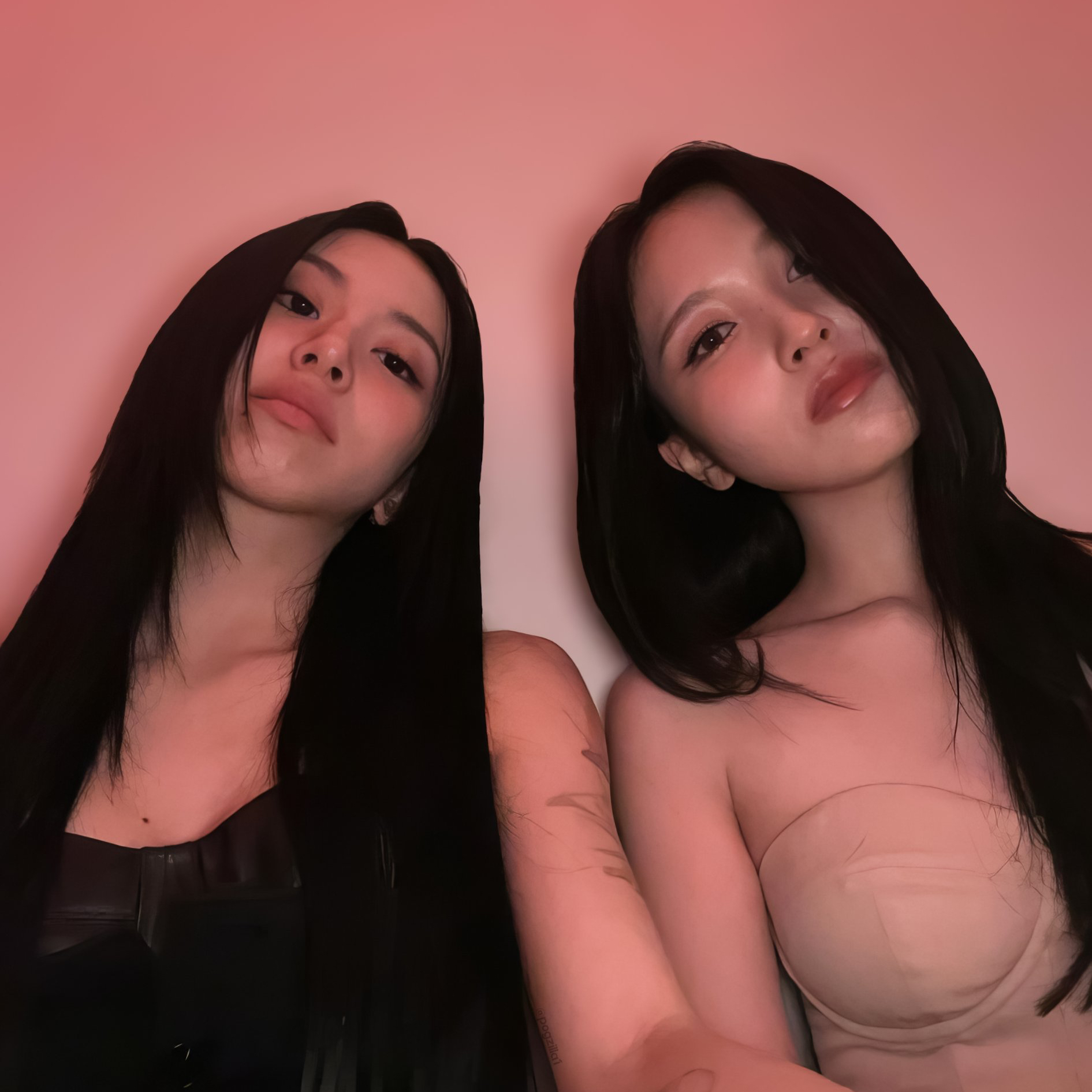 Foto aktivitas terbaru Chaeyoung (TWICE)