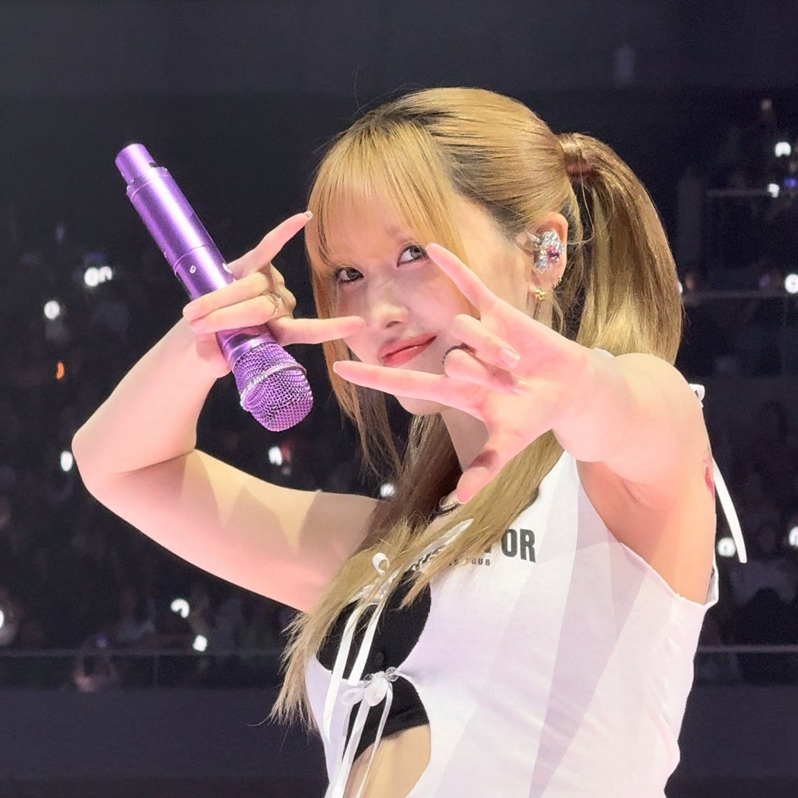 모모 (TWICE)의 최신 사진