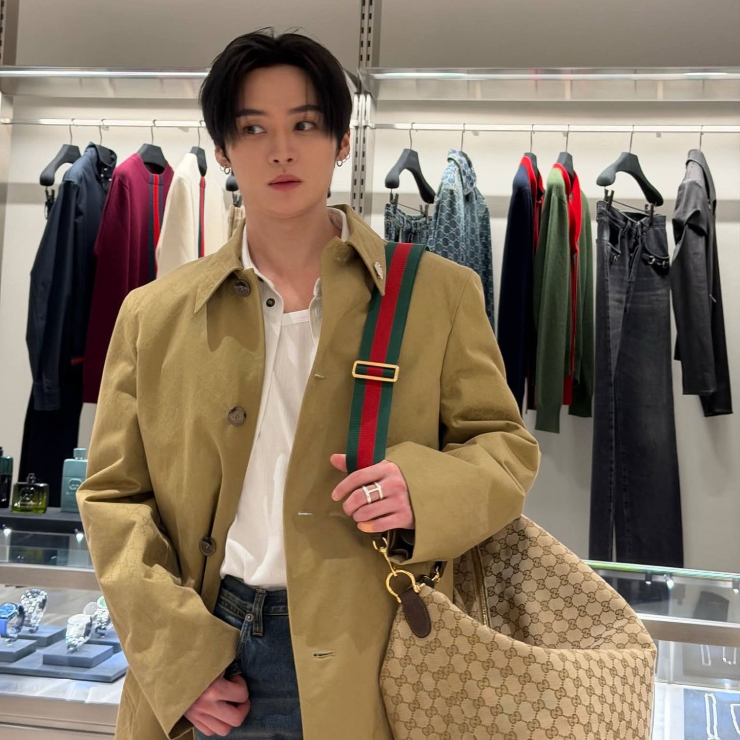 Recent activity shot of Lee Know (Stray Kids)