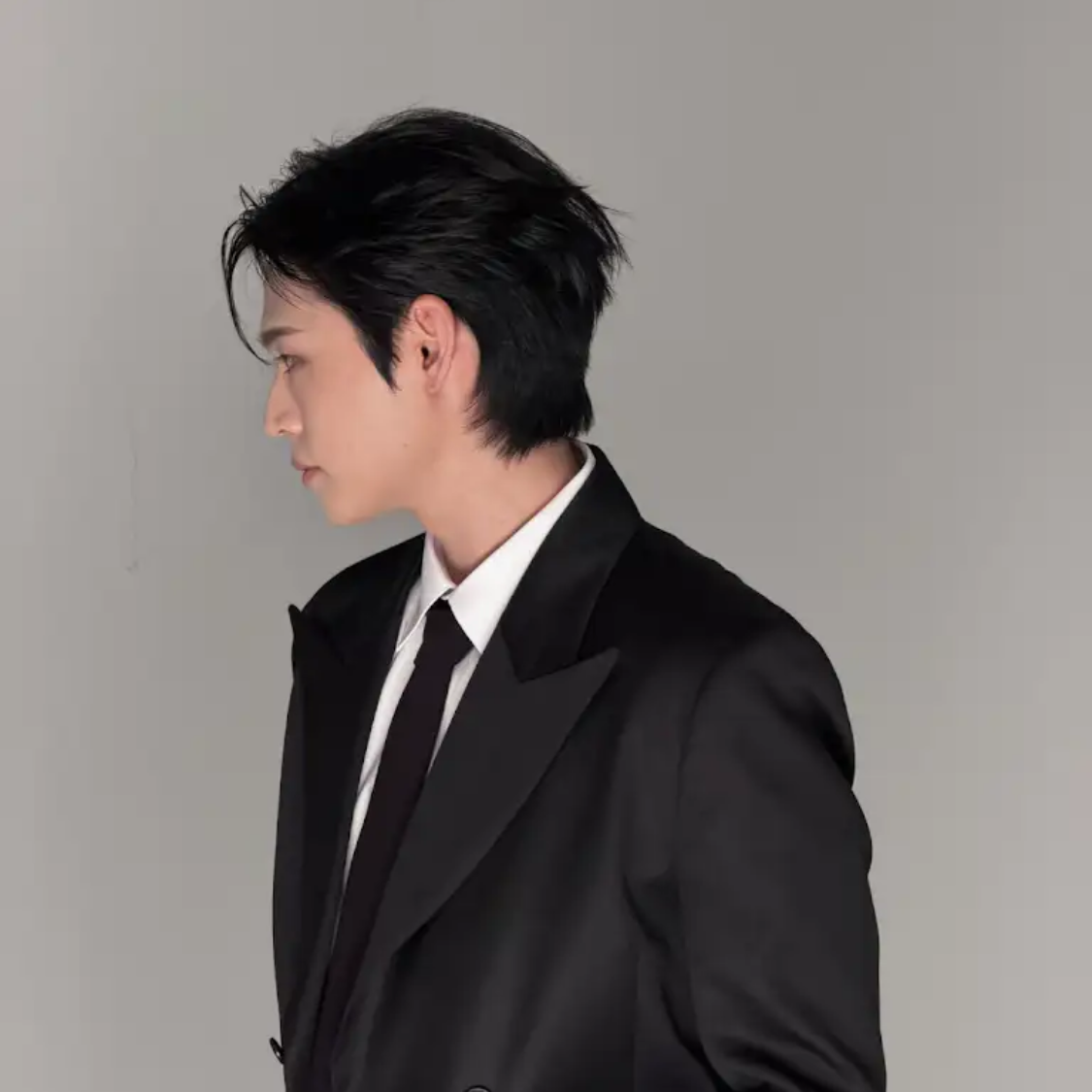 Behind-the-scenes cut of Hyojin (ONF)