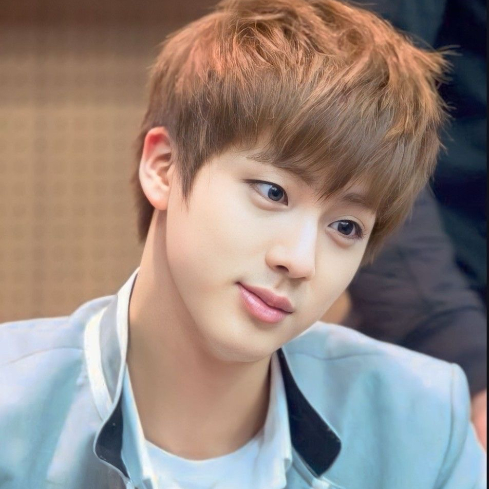 진 (방탄소년단)의 비하인드 컷