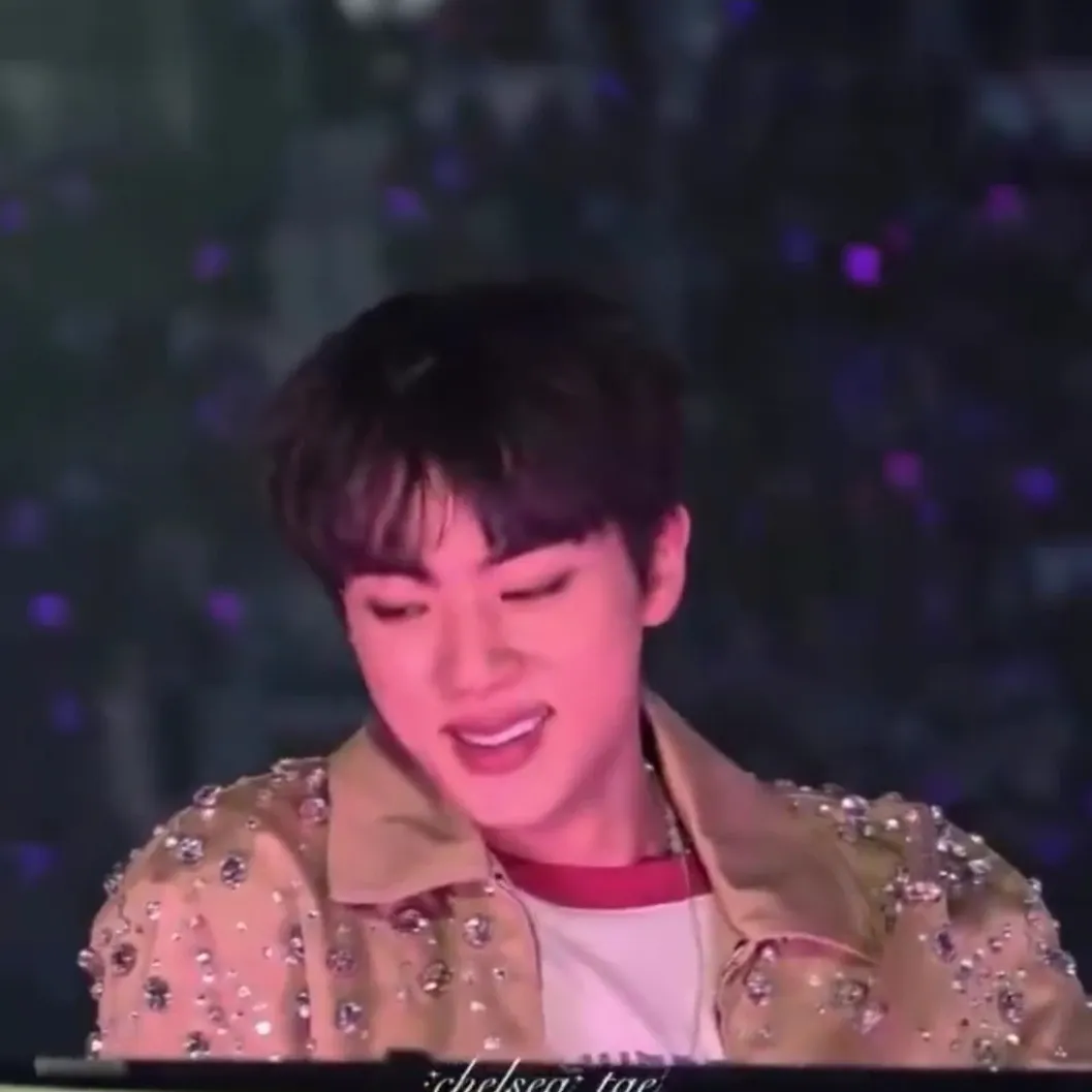 Potret di balik layar Jin (BTS)