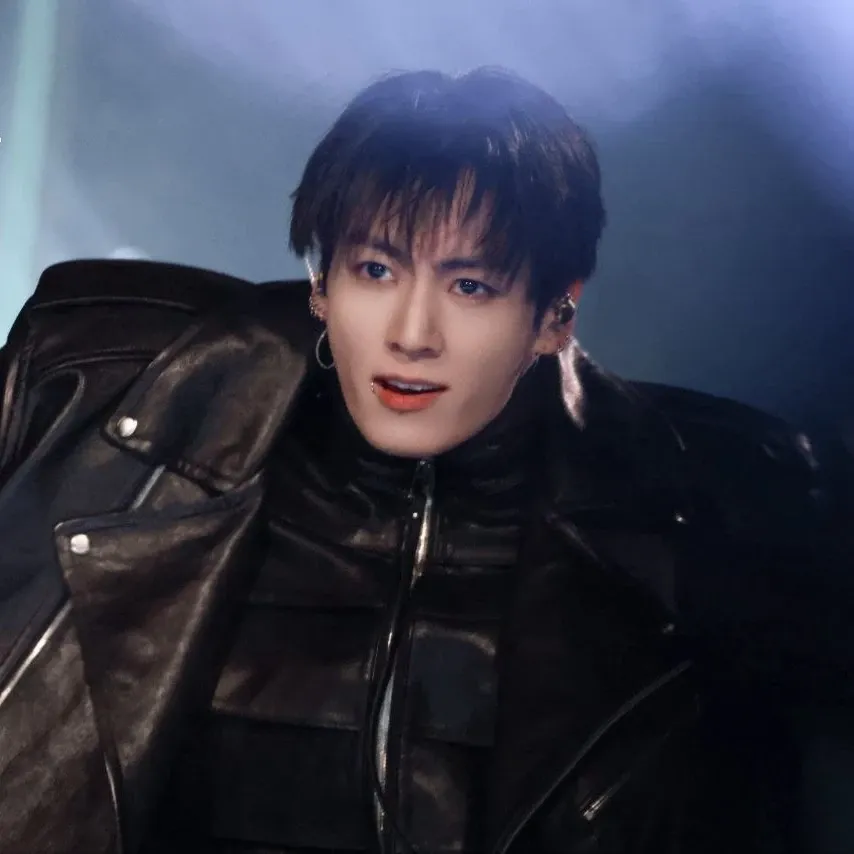 柾國 (防彈少年團)的最新活動照片