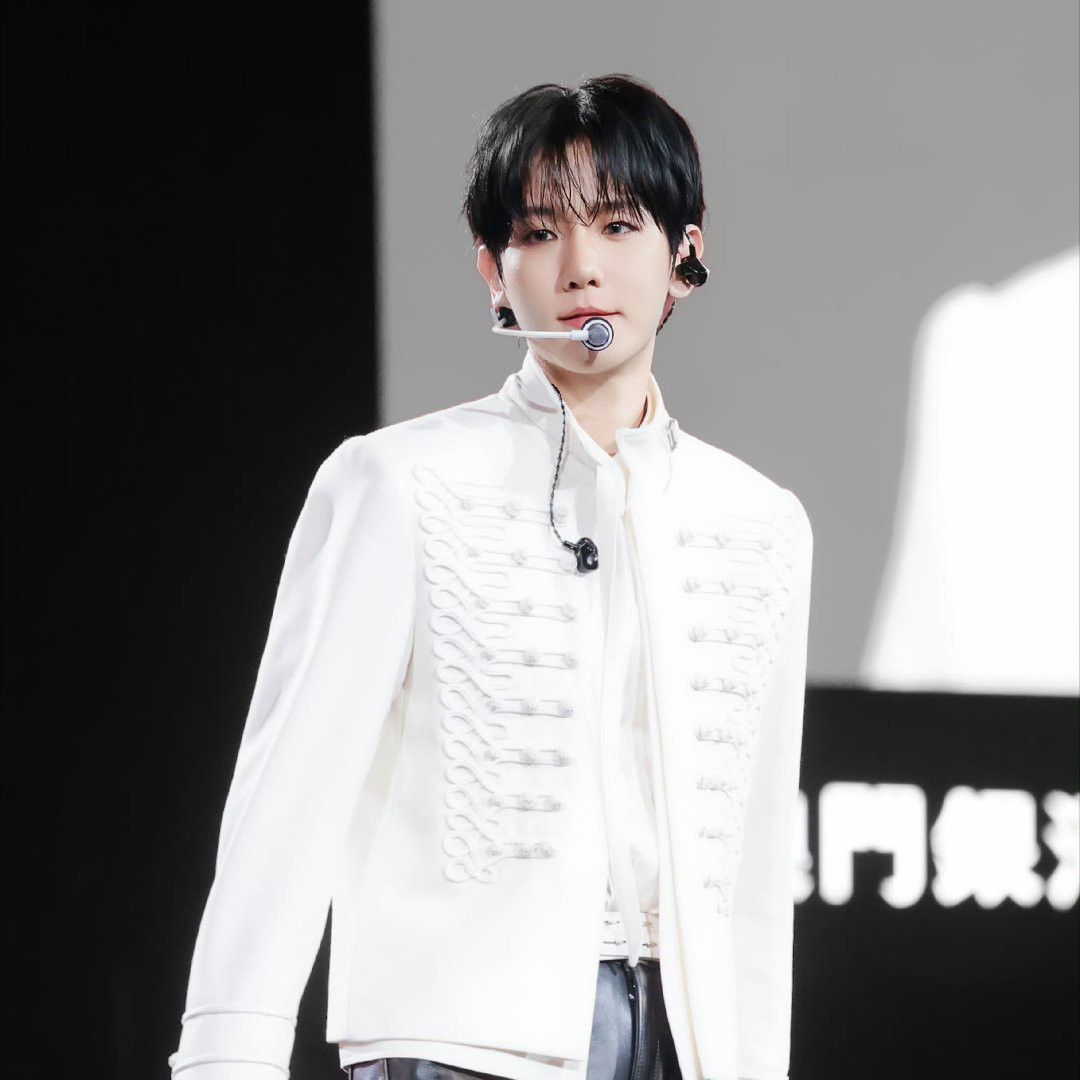 Foto terbaru Baekhyun (EXO)