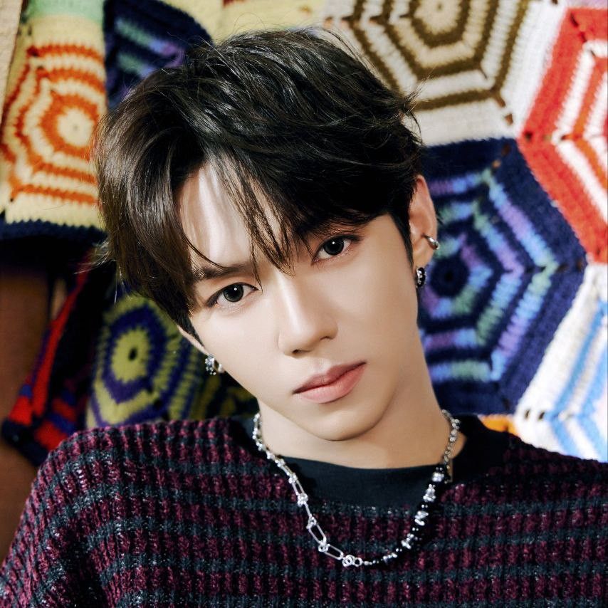 Recent activity shot of JL (AHOF)