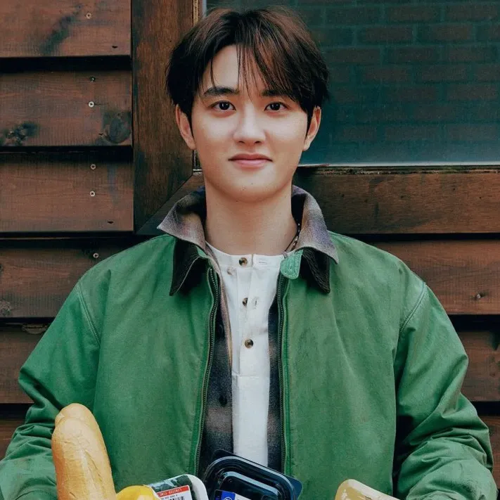 Foto aktivitas terbaru D.O. (EXO)