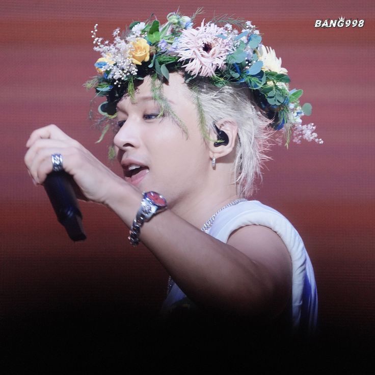 Hot post catching attention from 태양 (빅뱅)'s fandom