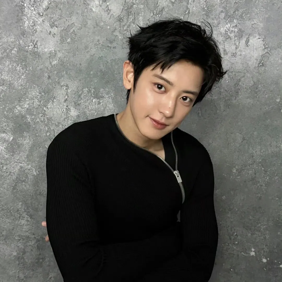 Recent activity shot of EXO