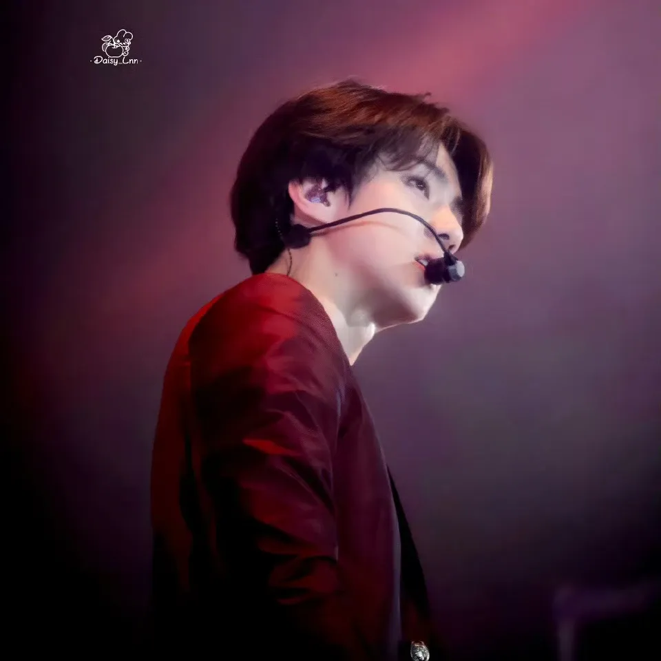 세훈 (EXO)의 최신 사진
