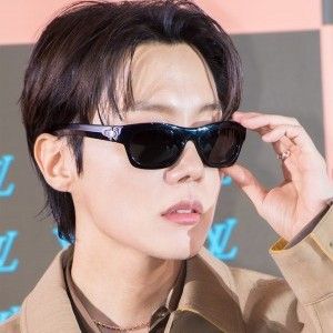 제이홉 (방탄소년단)의 비하인드 컷