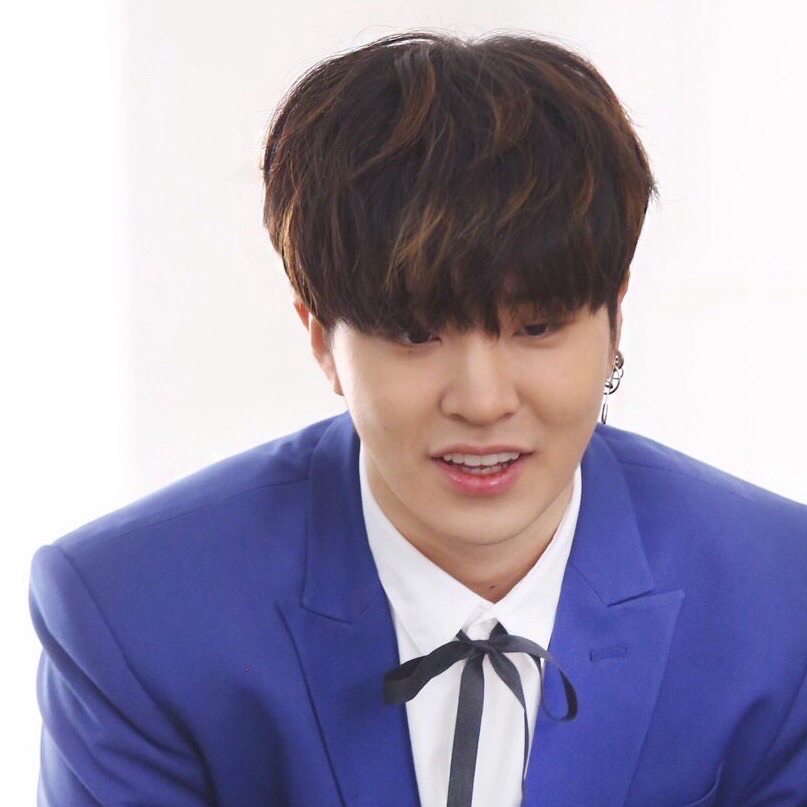 A moment captured by Youngjae (GOT7)'s fan