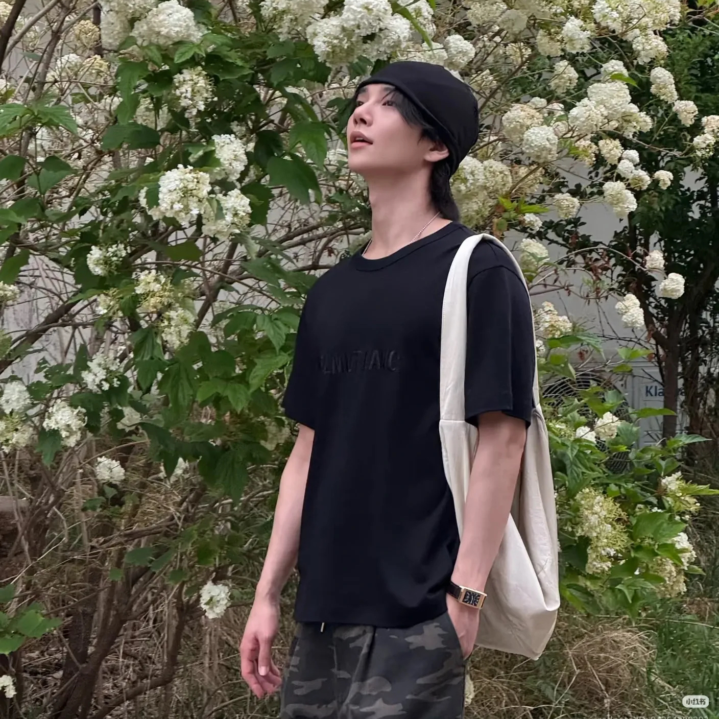 Behind-the-scenes cut of Joshua (SEVENTEEN)