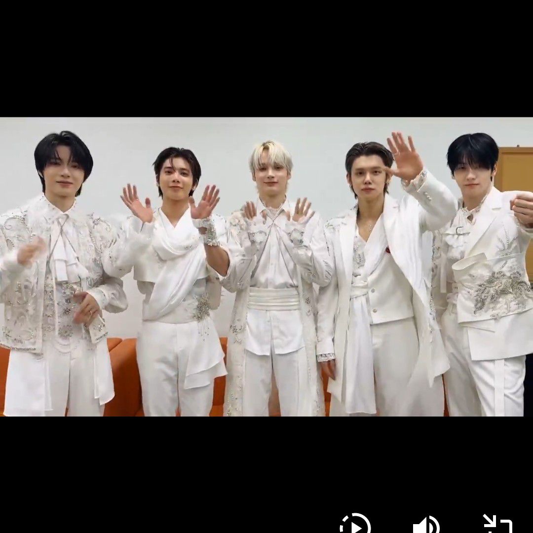 A moment captured by HueningKai (TOMORROW X TOGETHER)'s fan