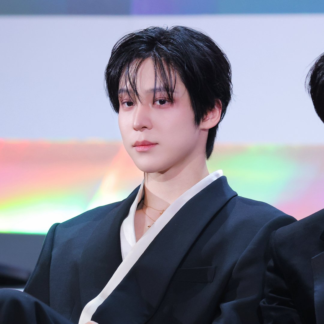 Foto aktivitas terbaru ATEEZ