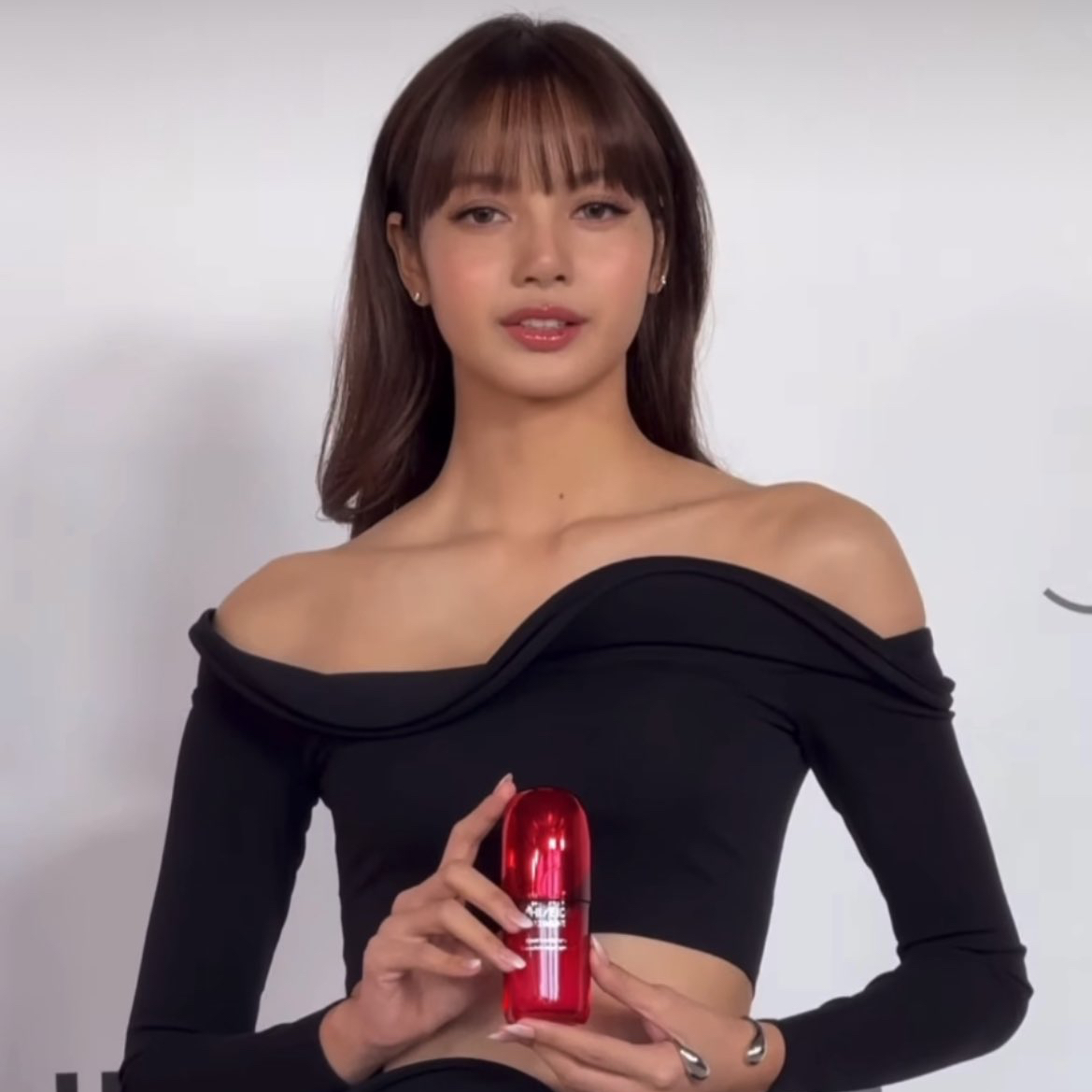 리사 (BLACKPINK)의 비하인드 컷