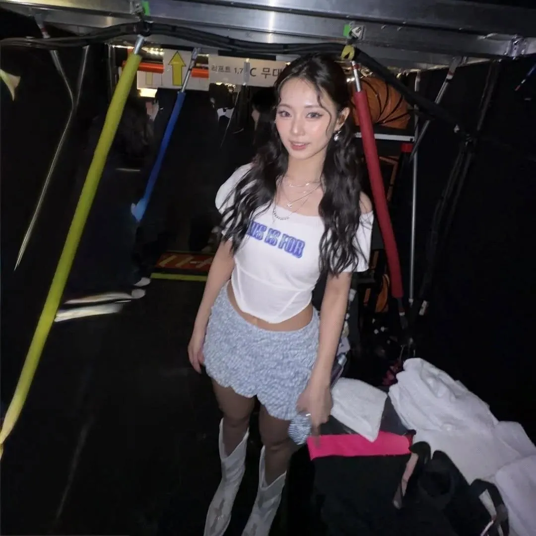 쯔위 (TWICE) 최근 활동샷