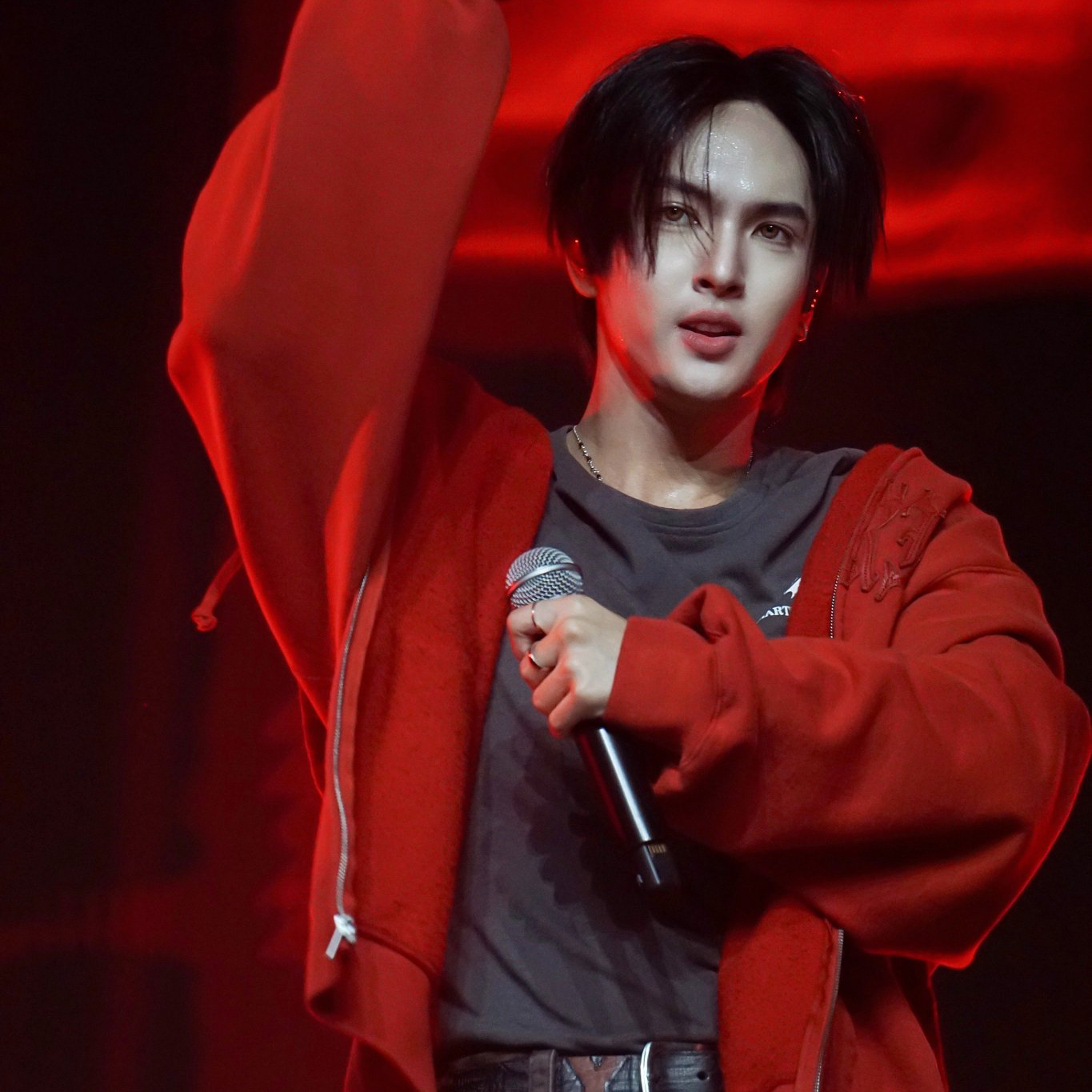 Recent activity shot of Copper (BUS)