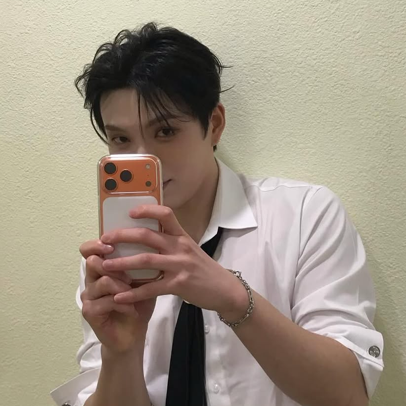 Latest photo of HEECHAN (DKB)