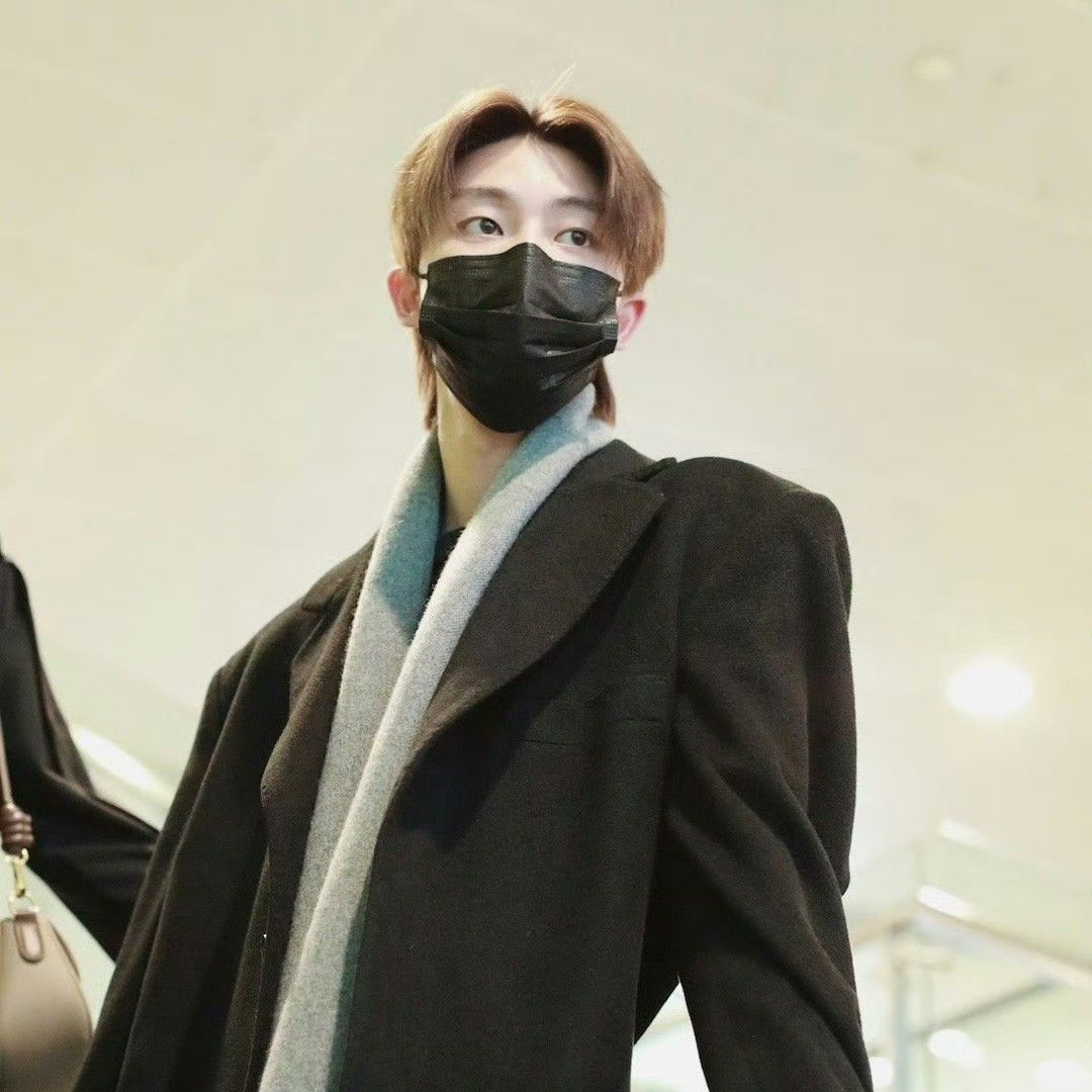 Recent activity shot of The 8 (SEVENTEEN)