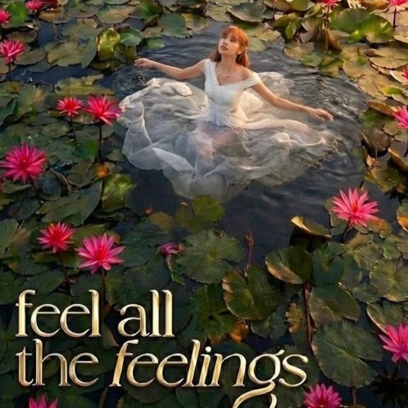 Behind-the-scenes cut of Lisa (BLACKPINK)