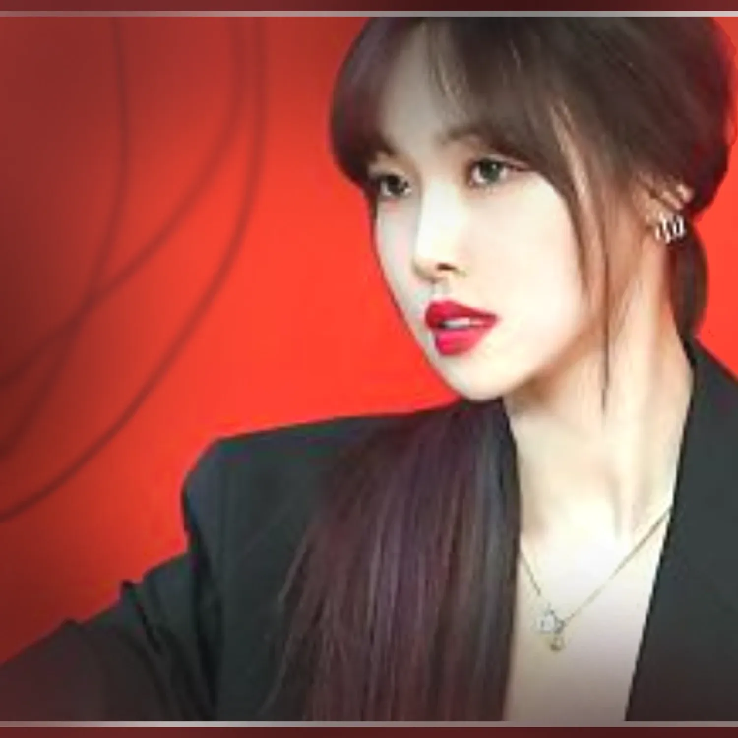 Behind-the-scenes cut of Yuju (GFRIEND)