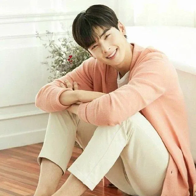 Behind-the-scenes cut of Eunwoo (ASTRO)