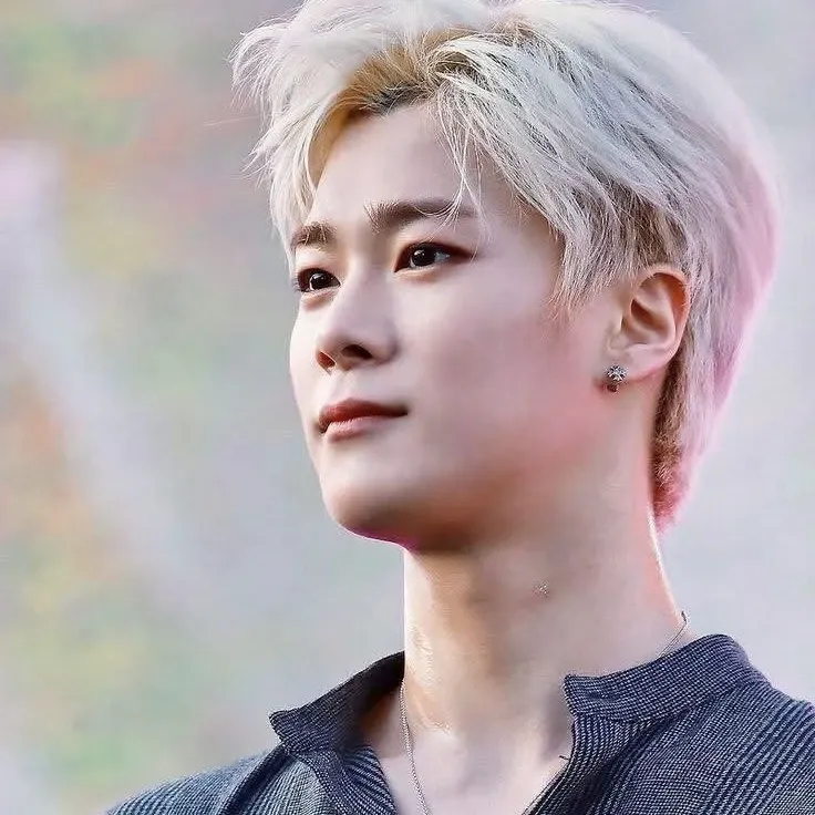 Latest photo of Moonbin (ASTRO)