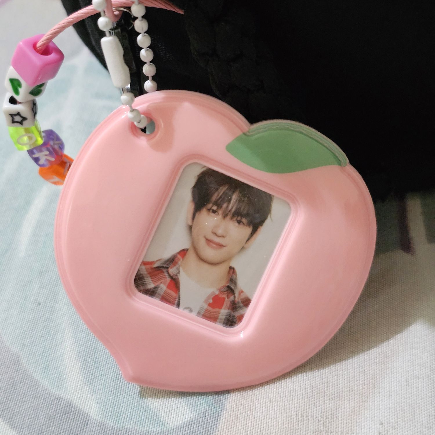 Behind-the-scenes cut of Jinyoung (GOT7)