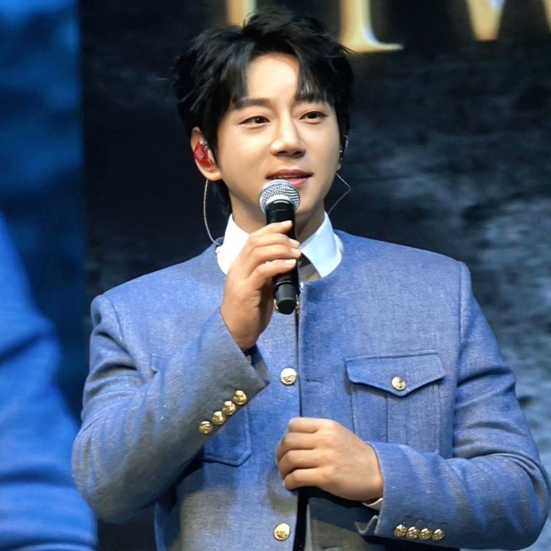 황치열 최근 활동샷