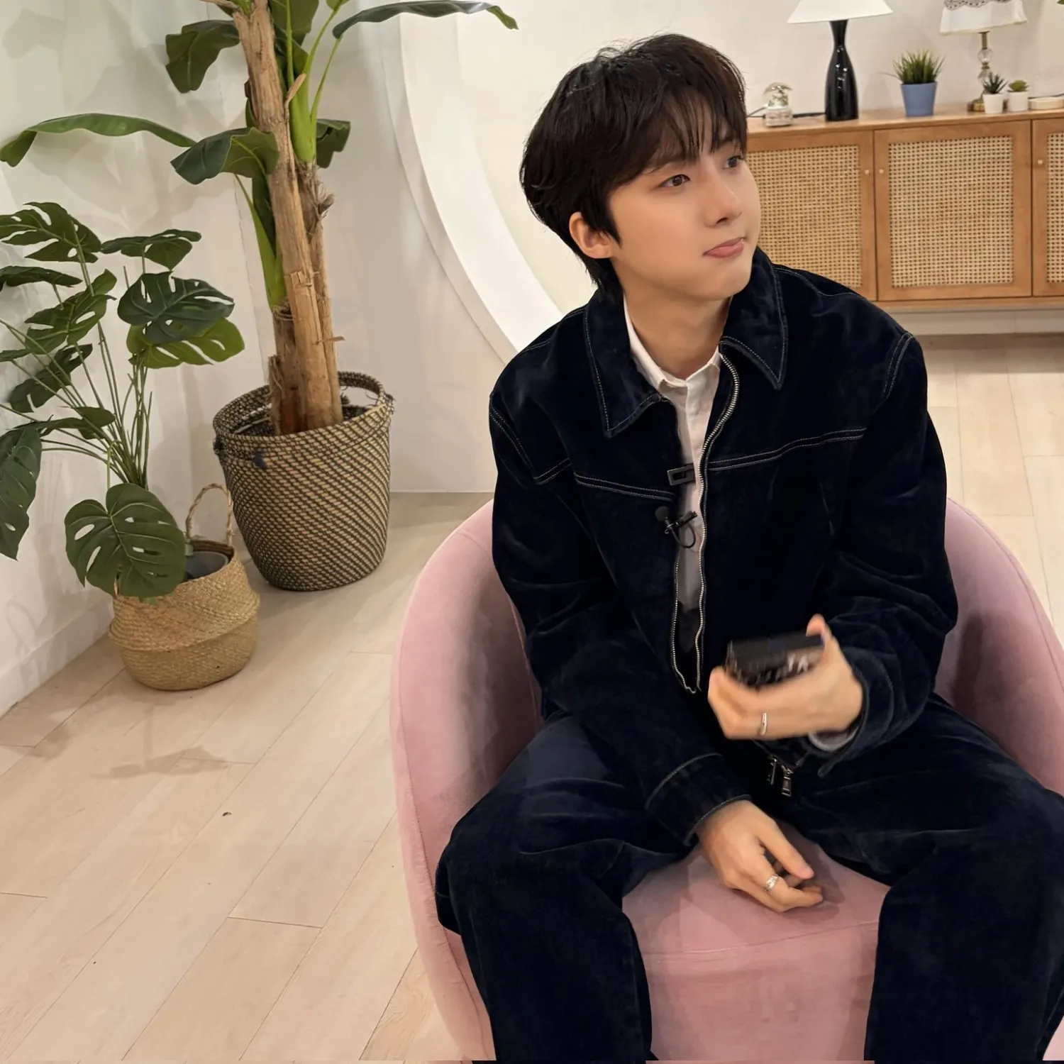 Latest photo of Hui (PENTAGON)