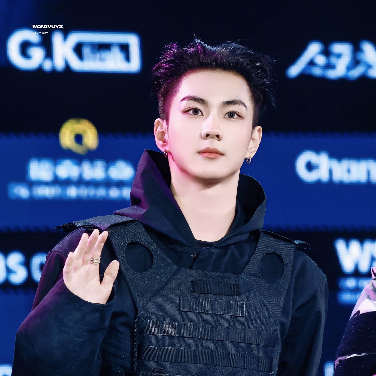 A moment captured by Jungwon (ENHYPEN)'s fan