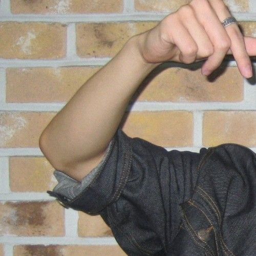 K-pop star post gaining attention now