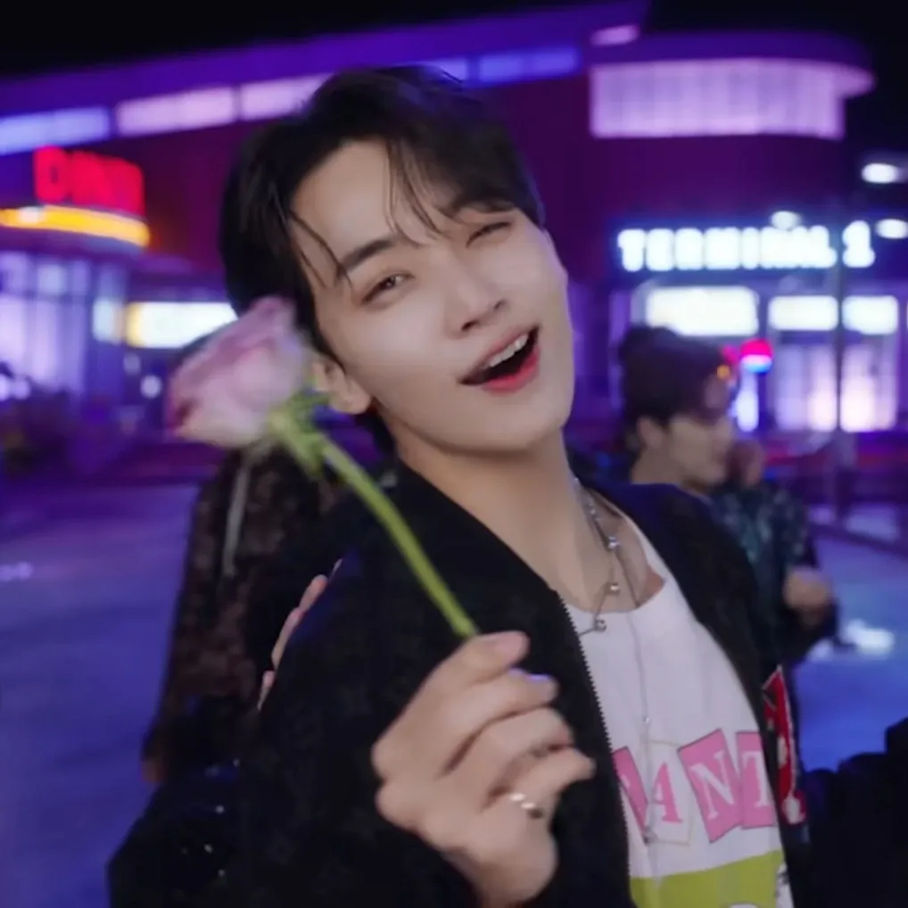 정한 (세븐틴)의 비하인드 컷