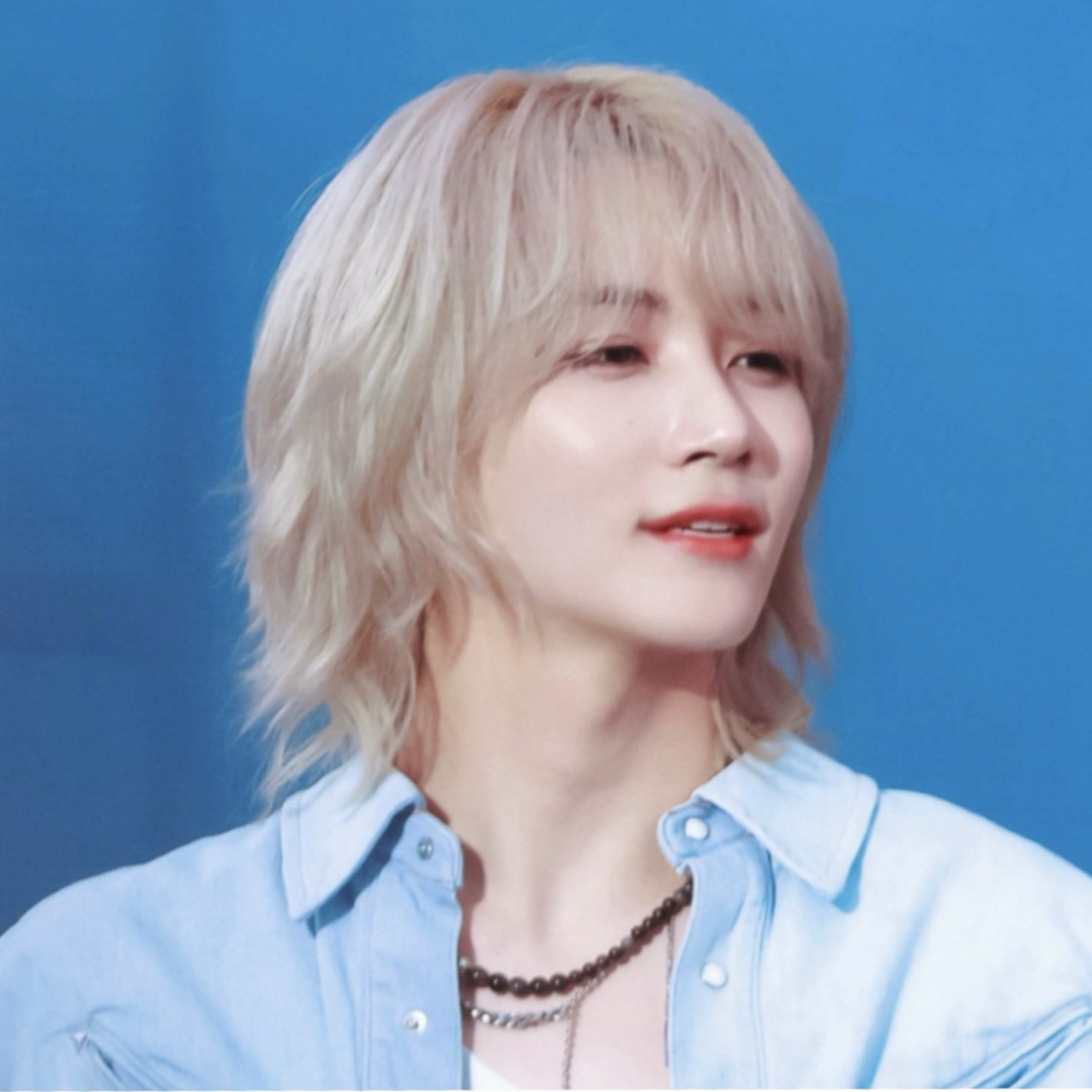 Recent activity shot of Jeonghan (SEVENTEEN)